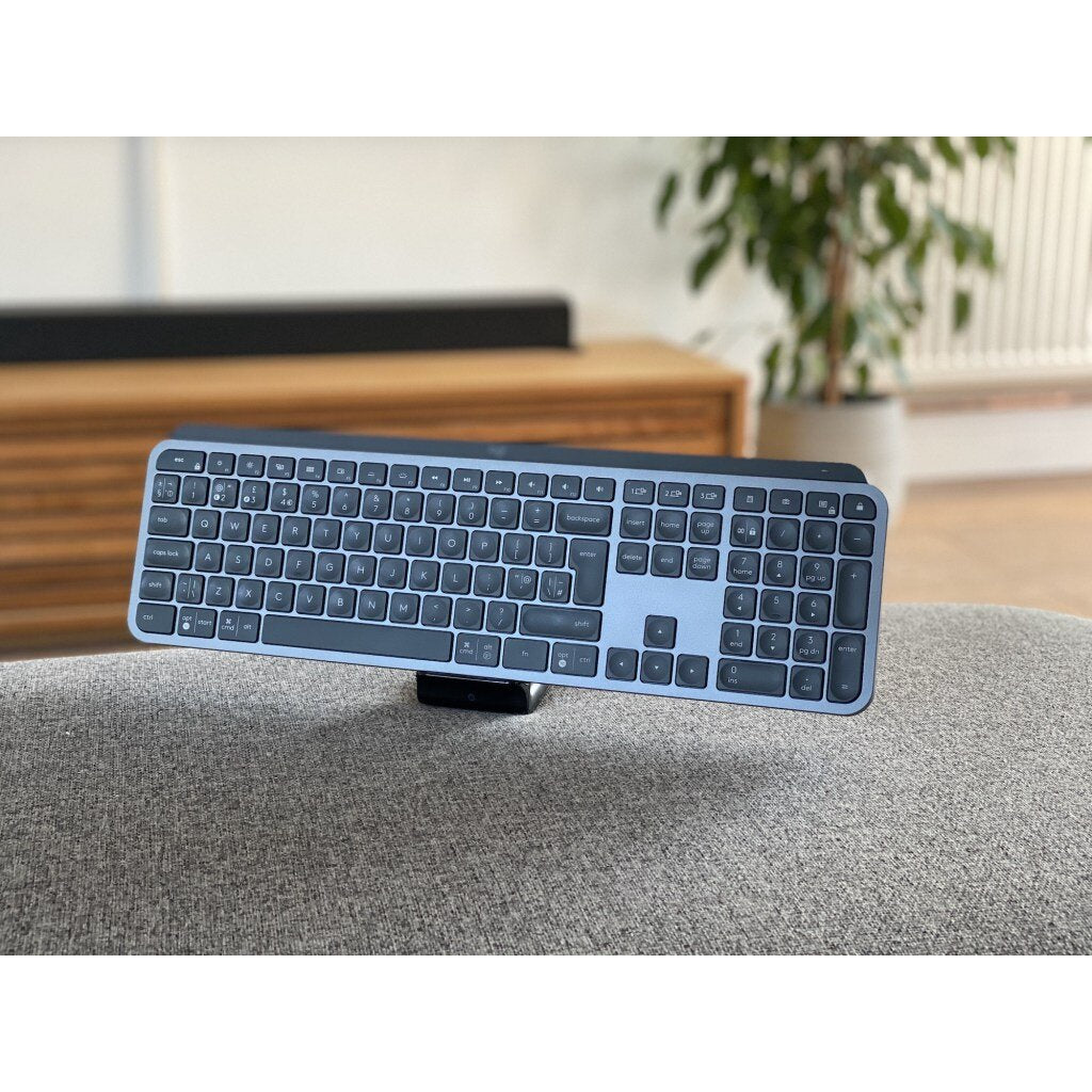 LOGITECH MX KEYS KEYBOARD