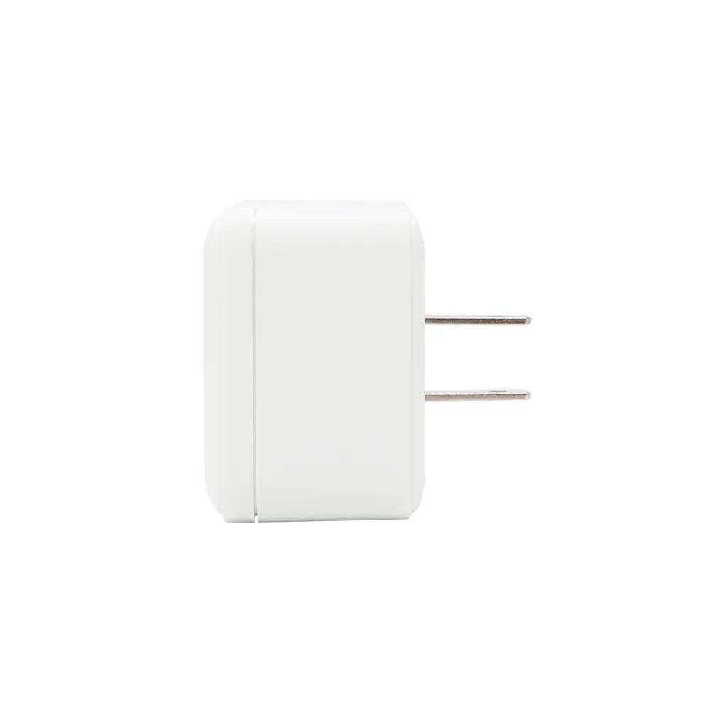 ANITECH H108UC Universal travel adapter 1ช่อง 3USB A + 1Type C
