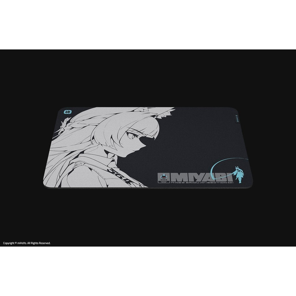 Razer Gigantus V2 Soft Gaming Mouse Mat - Medium - Zenless Zone Zero Edition แผ่นรองเมาส์